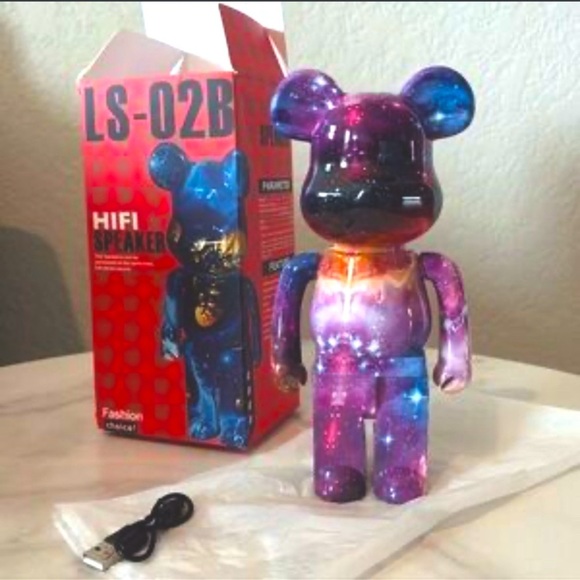 Street Art Vibrant Bear Portable Wireless Bluetooth Mini Speaker Radio NIB